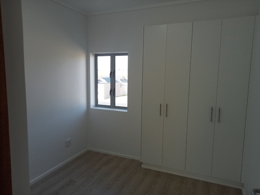 To Let 3 Bedroom Property for Rent in Pacaltsdorp Western Cape